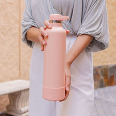 https://www.yumyumkids.co.nz/cdn/shop/files/mega-dishwasher-safe-insulated-drink-bottle-1000ml-dawn-by-montii-co-stainless-steel-water-yum-kids-store-fillnow-liquid-592_medium.jpg?v=1686609701